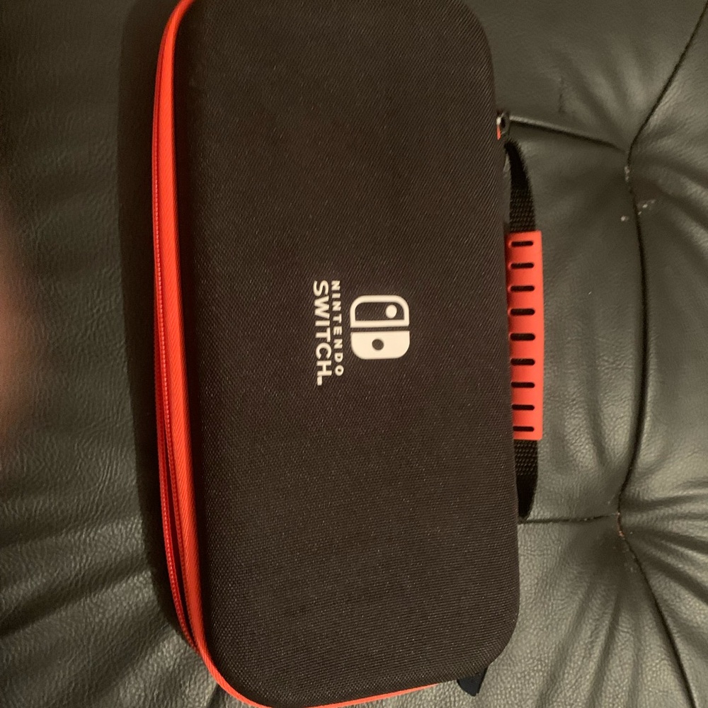 Nintendo Switch Black‎ and Red Case